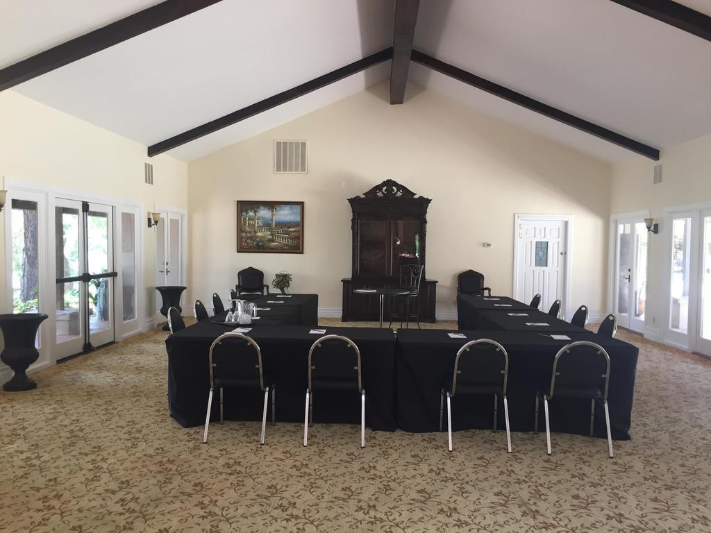 Tuscany Hills Retreat Escondido Luaran gambar